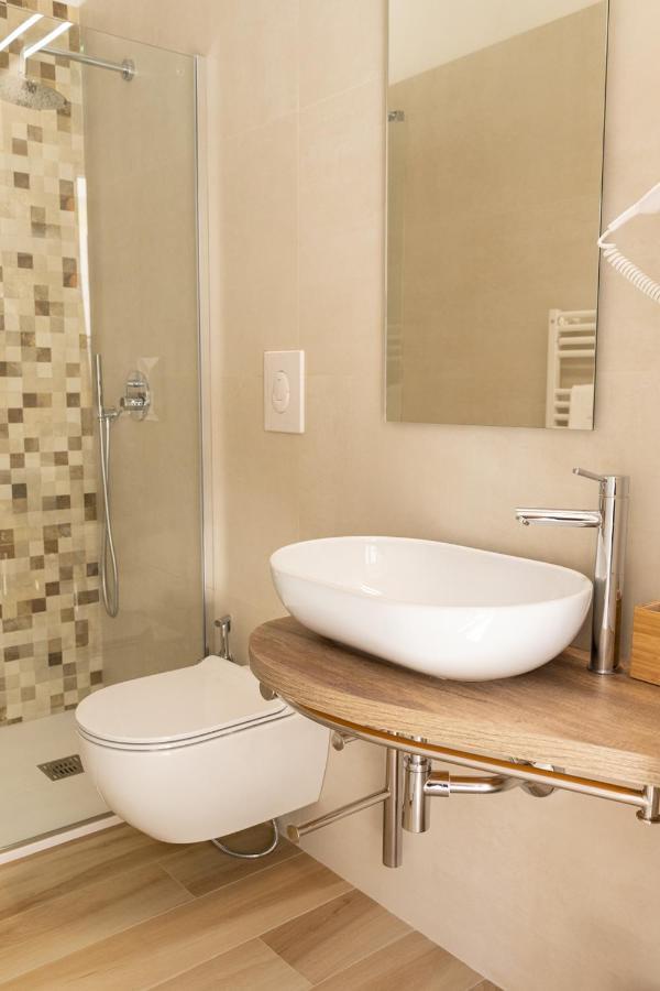 Antonio Busco Rooms ตูรี ภายนอก รูปภาพ